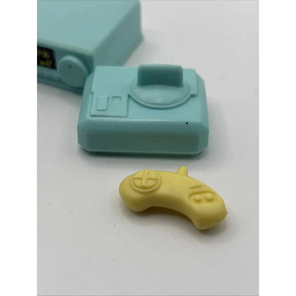 Vintage 1995 Barbie So Much To Do Living Room‎ Replacement Pieces Mattel 90s